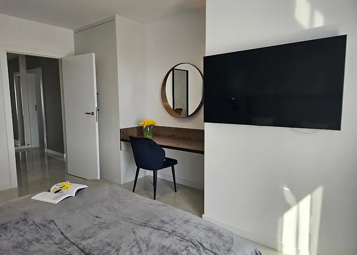 Visit Baltic - Sun Towers 51, Z 2 Sypialniami I Parkingiem Διαμέρισμα *