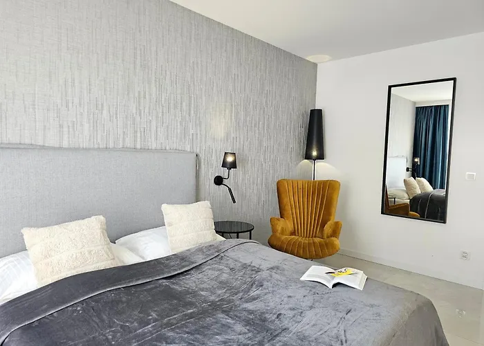 Visit Baltic - Sun Towers 51, Z 2 Sypialniami I Parkingiem Διαμέρισμα *